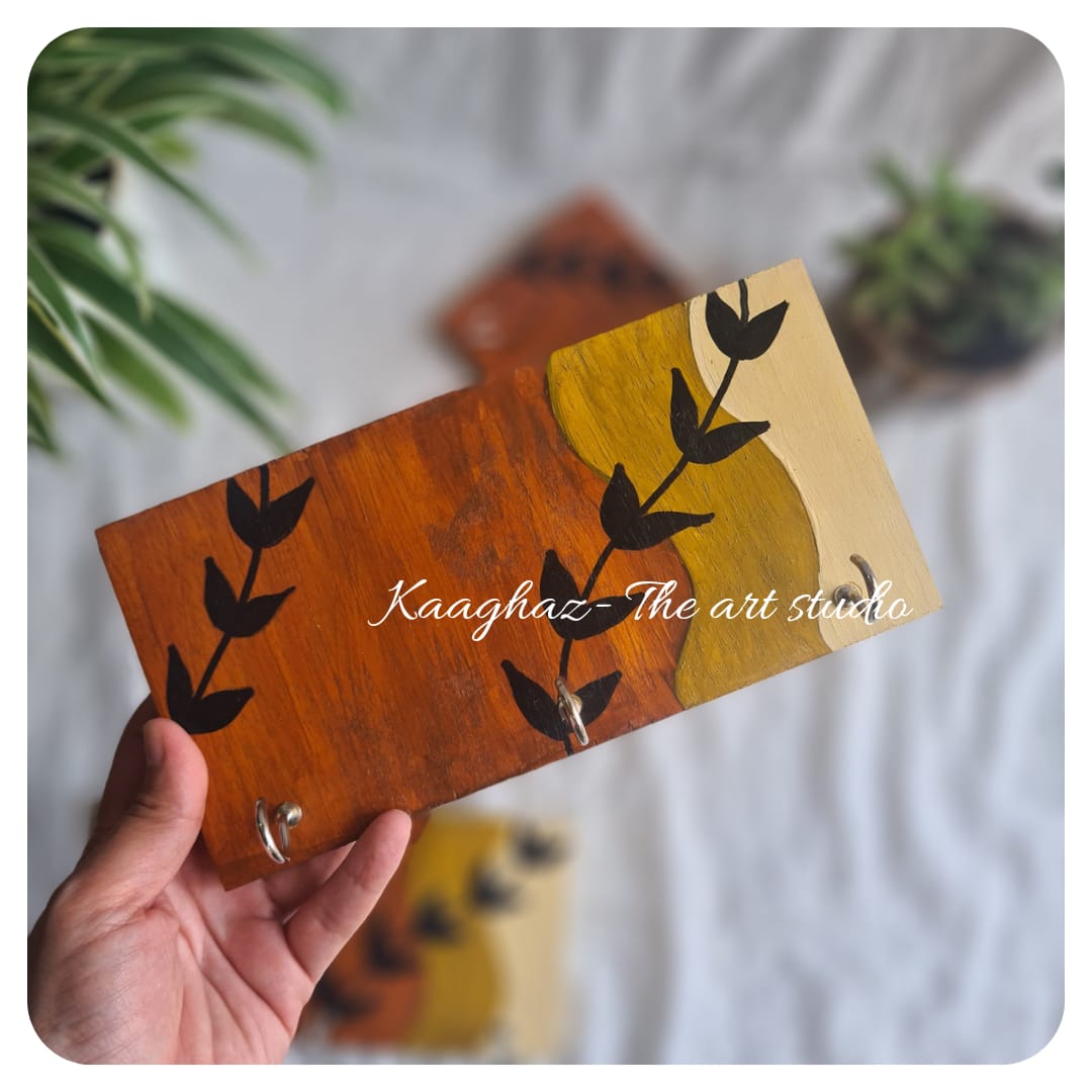 Hand painted leaves key holder- Brown