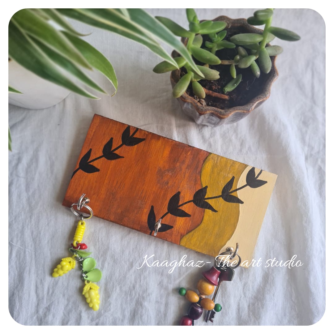 Hand painted leaves key holder- Brown